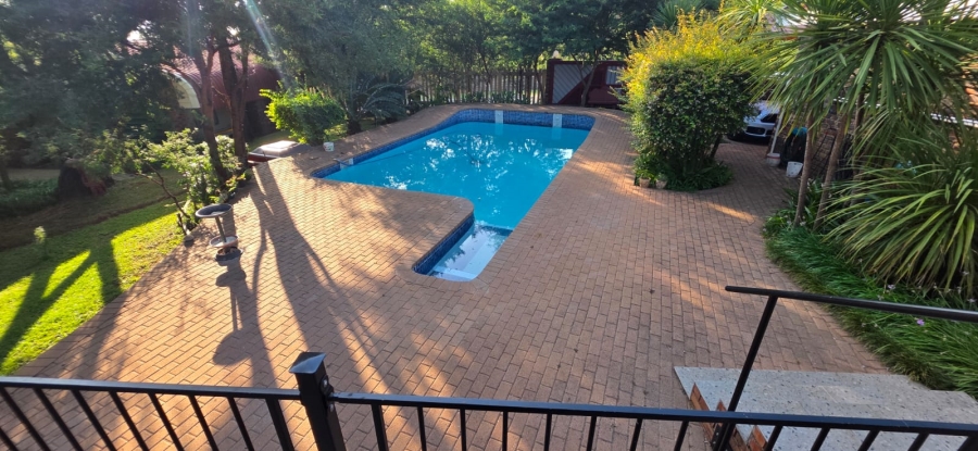 5 Bedroom Property for Sale in Wilkoppies North West